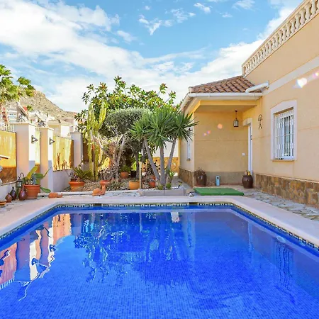 3 Bedroom Stunning In Pulpi
